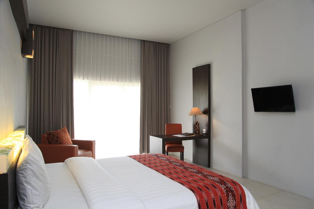 Bukit Daun Hotel And Resort Kediri  Exterior foto