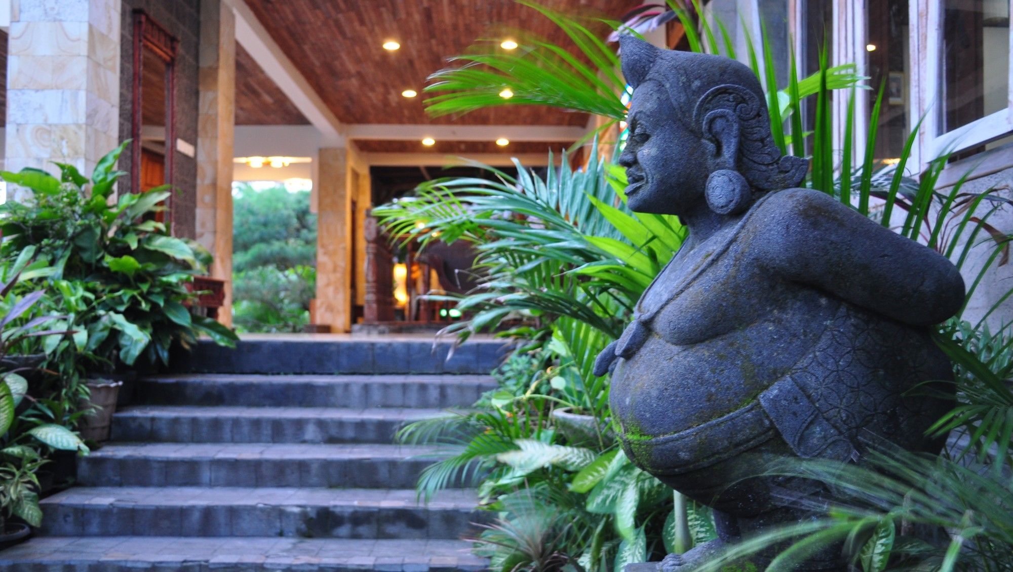Bukit Daun Hotel And Resort Kediri  Exterior foto