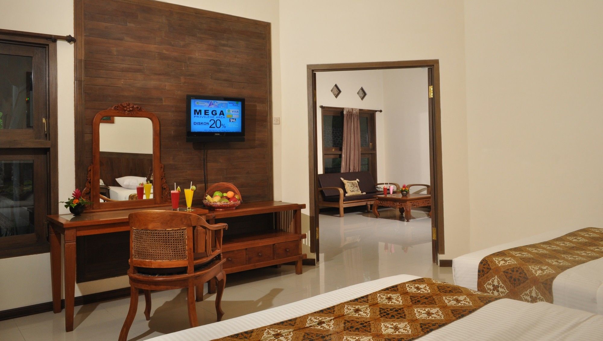 Bukit Daun Hotel And Resort Kediri  Exterior foto